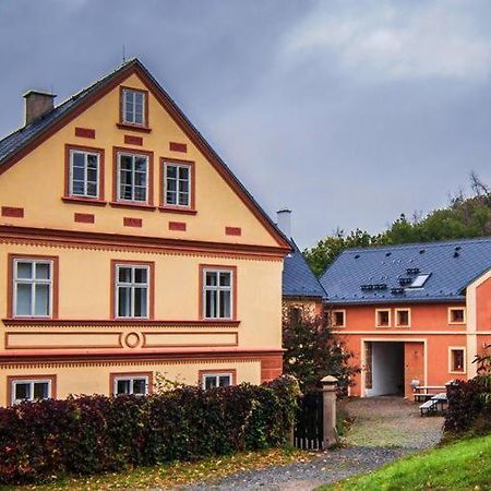 Penzion Pod Kalvarii Hotel Úštěk Buitenkant foto