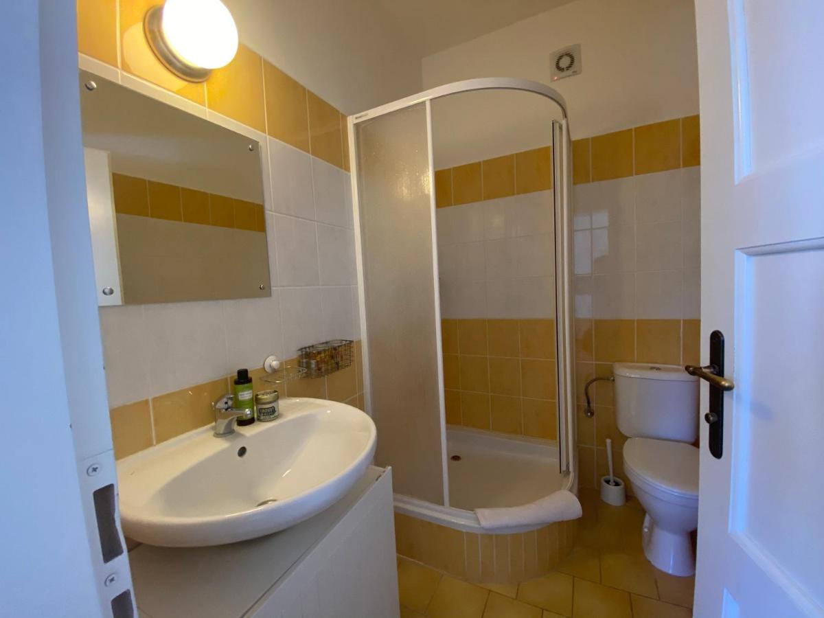 Penzion Pod Kalvarii Hotel Úštěk Buitenkant foto